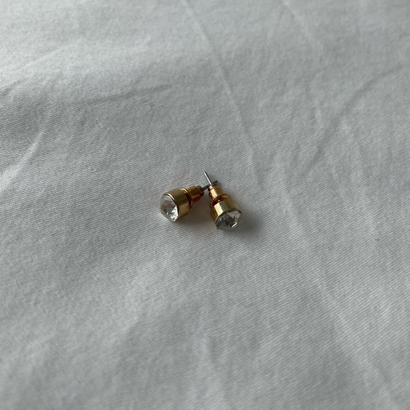 Earrings - Picture 1 of 2